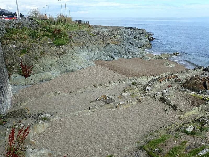 The Cove & Beaches