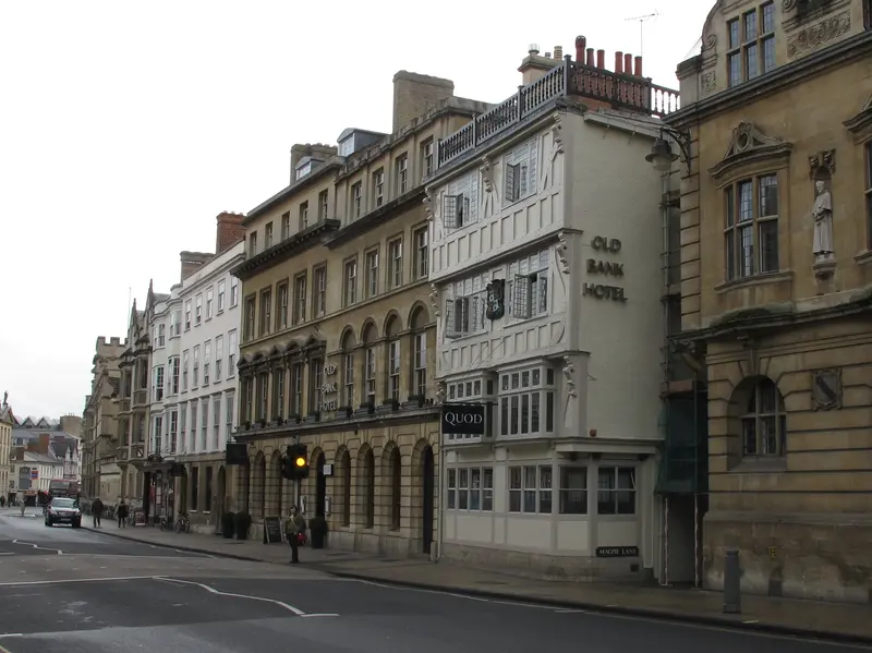 Quod Restaurant & Bar